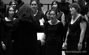 Click to Enter 'Women's Chorus Spring 2004' Section